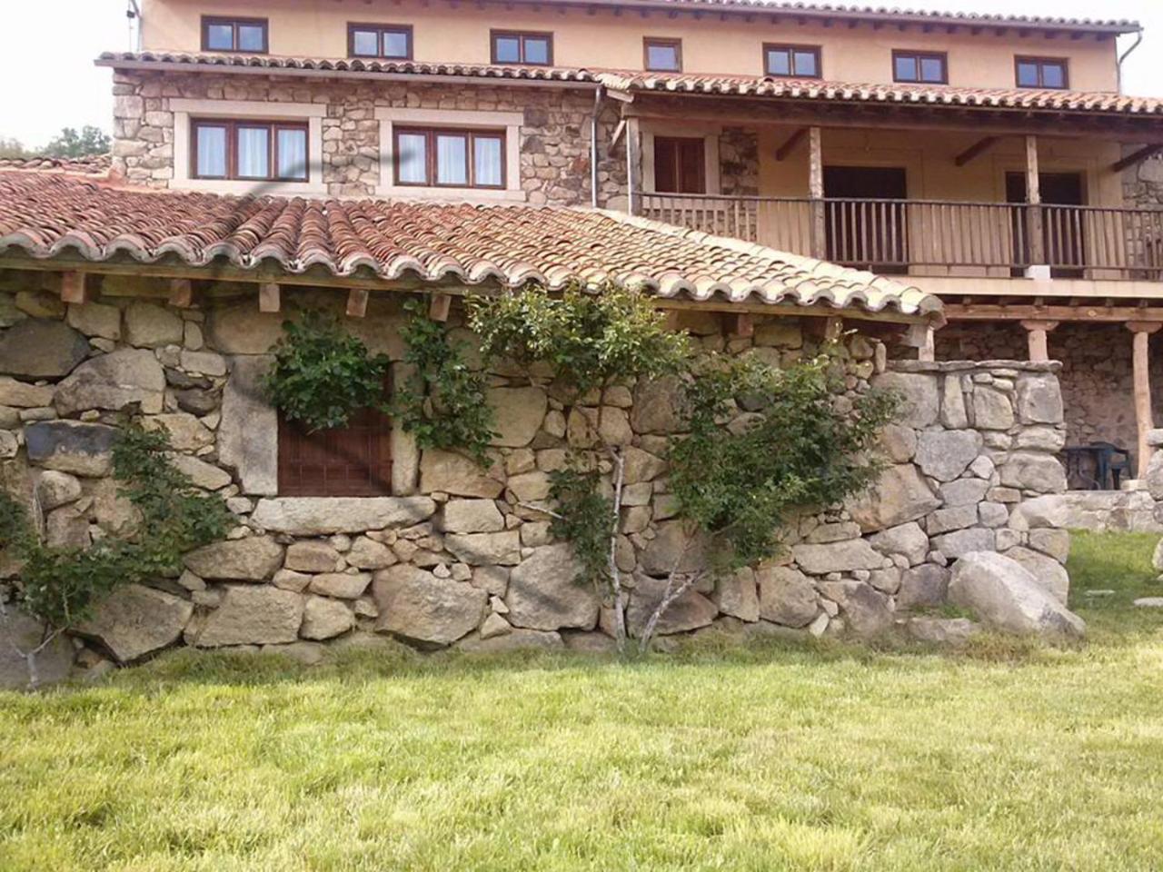 Casa Rural La Tablilla Y La Terraza Navalperal de Tormes Dış mekan fotoğraf